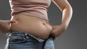 Choosing Wisely: Weighing the Options Bariatric Surgery vs Weight Loss Injections